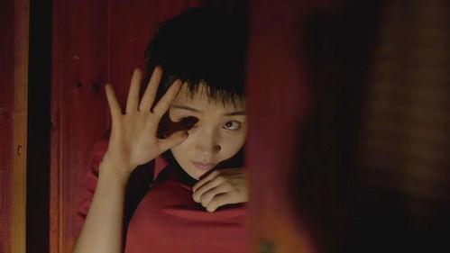 国产剧捏耳垂视频大全在线观看,轻松学会美丽耳型